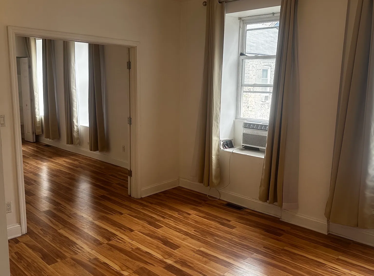 1 bed, 600 sqft, $1,050 — Photo 3