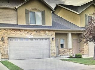 2646 S Hollister Rd, Riverton, UT 84065