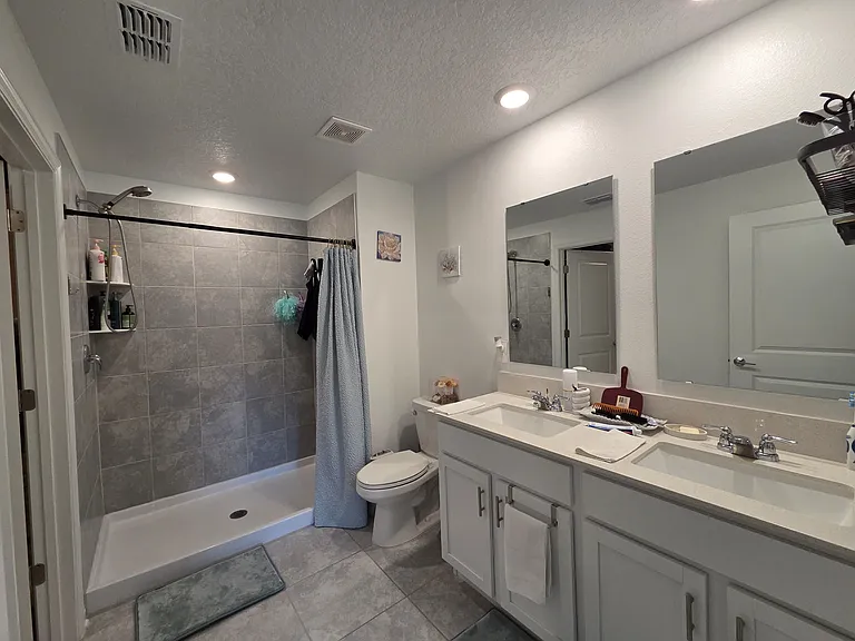 3949 Ambrose Ave — Photo 17
