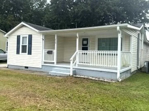 215 Richlands Avenue, Jacksonville, NC 28540
