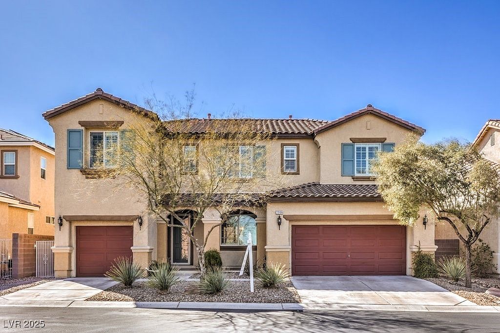 Acot♡ 7709 Hyacinth Ct, Laurel, MD 20707 | Redfin