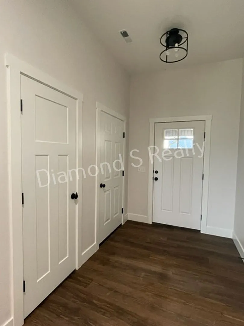 2440 Athens Street — Photo 3