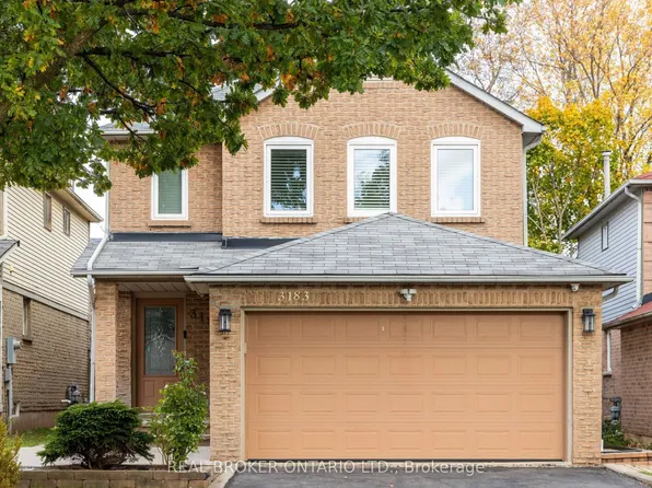 3183 Valcourt Cres, Mississauga, ON L5L 5K2
