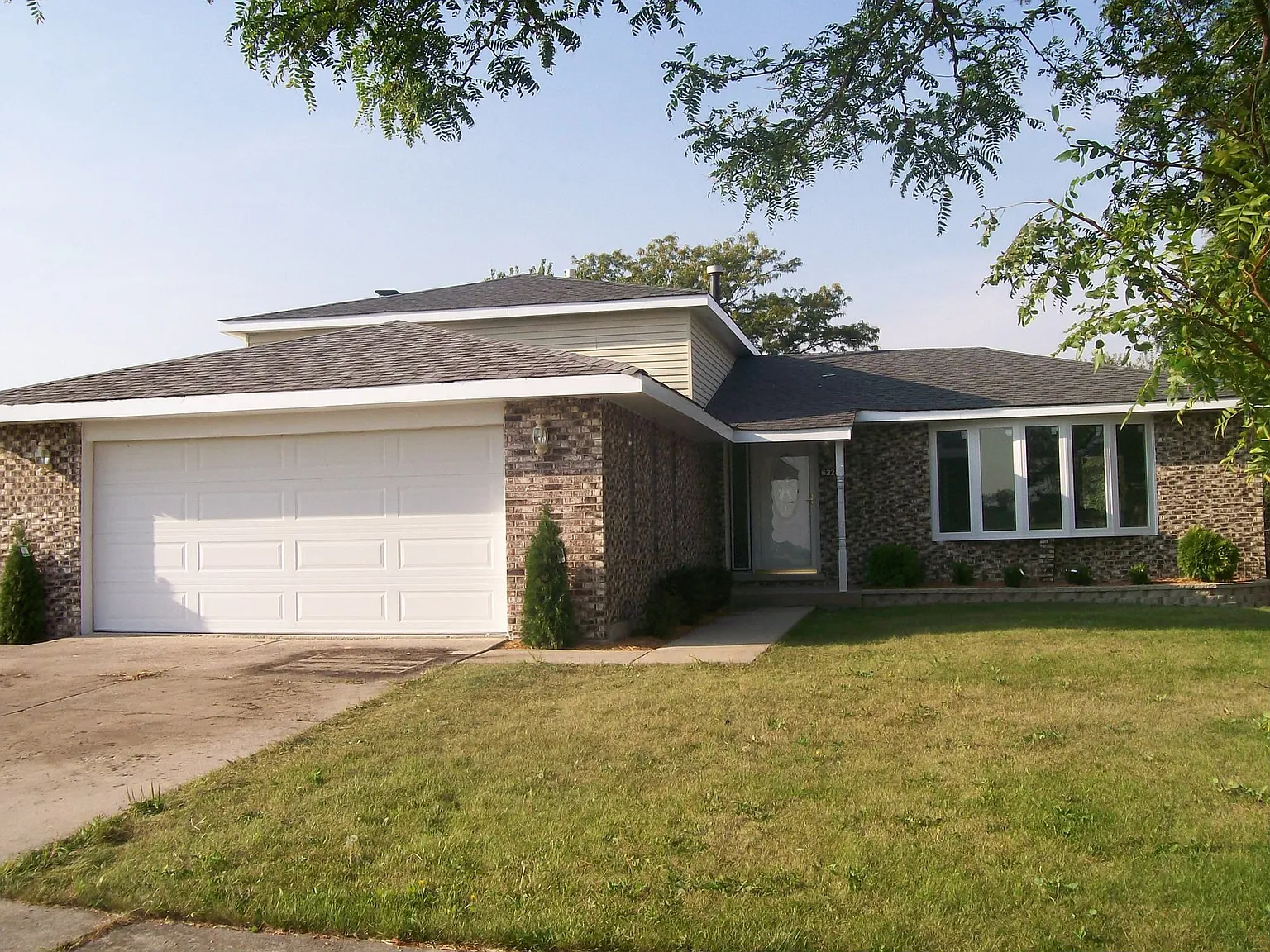 6328 Sunflower Dr photo 1