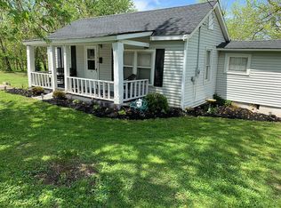 708 Elm St, West Point, KY 40177