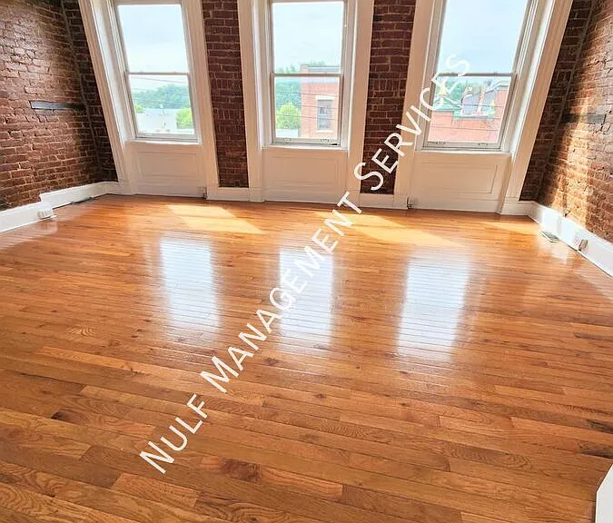 5222 Butler St #1 — Photo 5