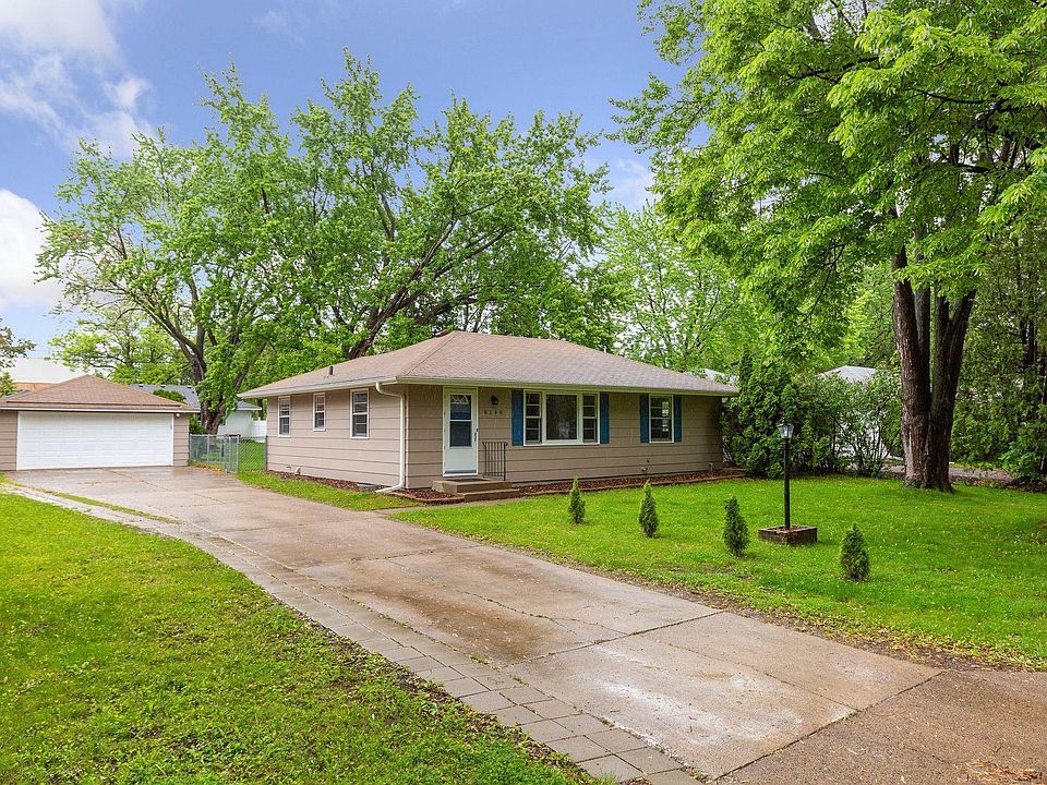 1st image of 8140 Del Dr N