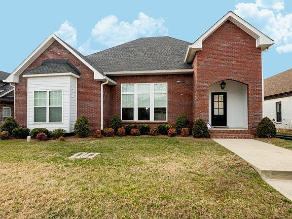 2nd image of 268 Dorchester Cir