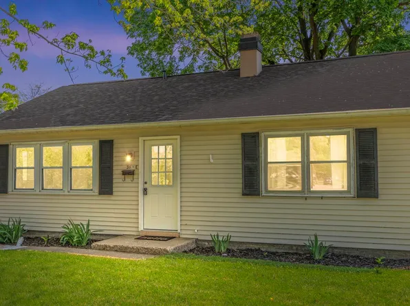 36 E Sunnydale Dr, Huntington, IN 46750