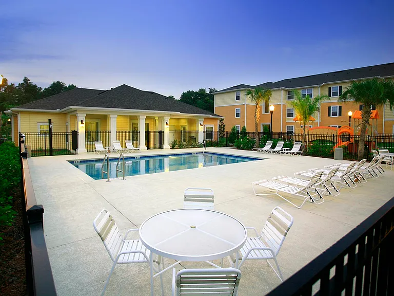 Summerlin Oaks Apartments — Photo 6