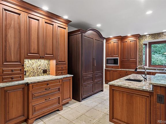 3rd image of 5440 S Grape Lane