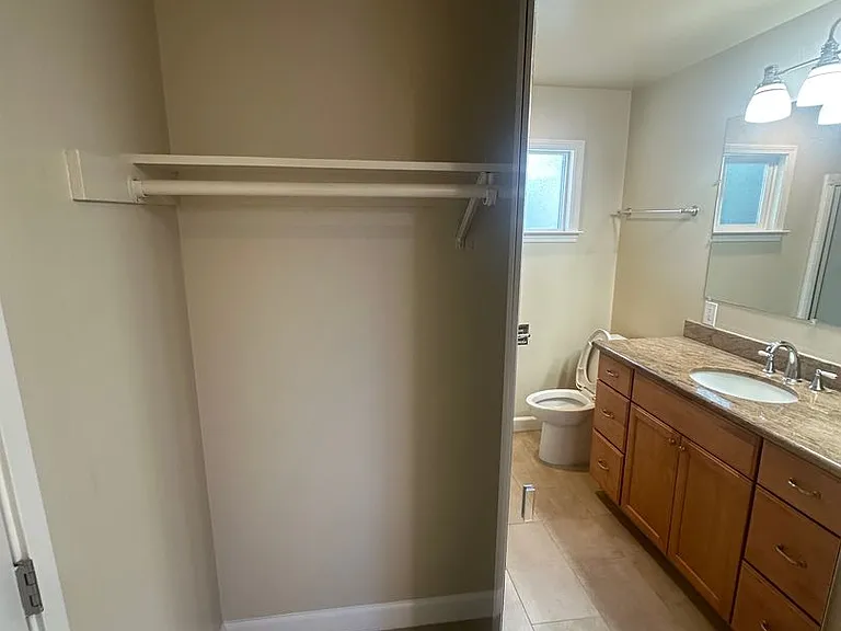 4309 Ross Ave — Photo 48