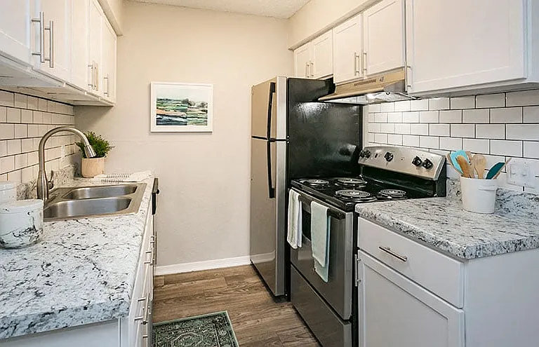 Brandywine Apartment Homes — Photo 12