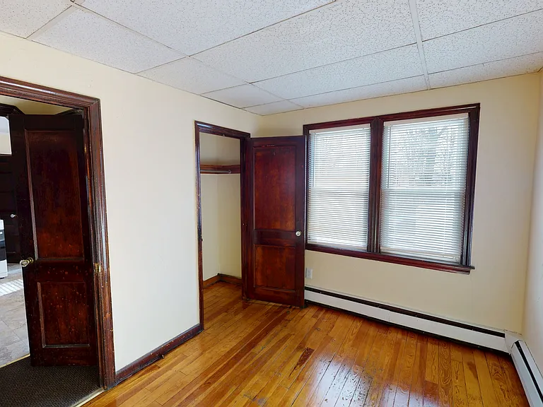 1180 Main St #1 — Photo 6