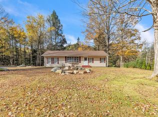 509 Main Rd, Montgomery, MA 01050