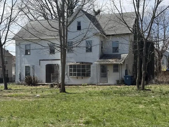 418 Market St, Highspire, PA 17034