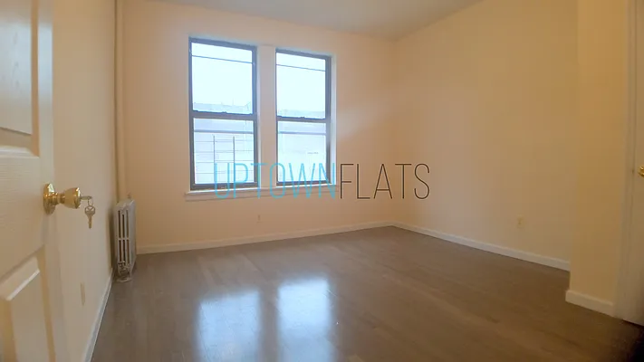 Rented by Uptown Flats LLC | media 10