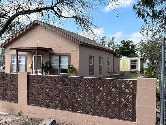 4th image of 306 Palm Ave