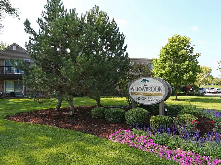 Willowbrook Apartment Homes — Photo 43