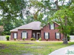 40 Bradley Dr, Richmond Hill, GA 31324