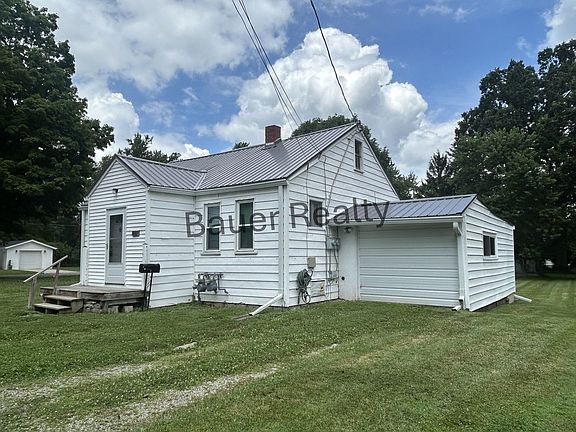 3rd image of 728 W 10th St