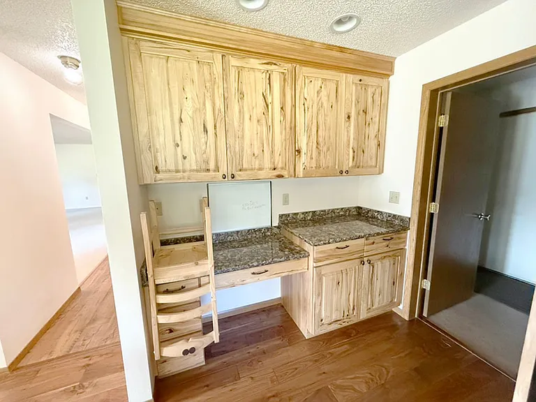 4432 Annette Park Dr — Photo 6