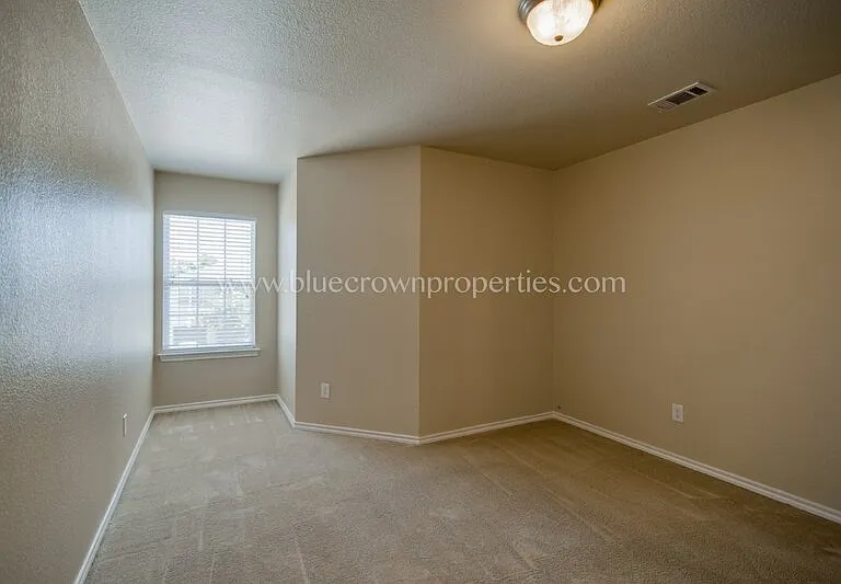 706 Parkplace Rdg — Photo 22