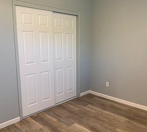 5th image of 631 Cummins Way