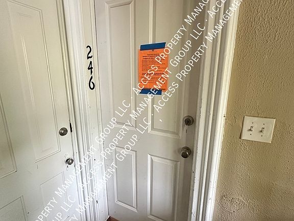 3rd image of 246 Hollister Ave SE