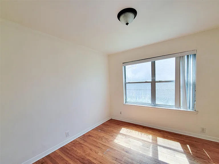 12226 Dorwayne Ct — Photo 18