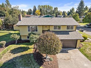 2803 SE 16th St, Renton, WA 98058