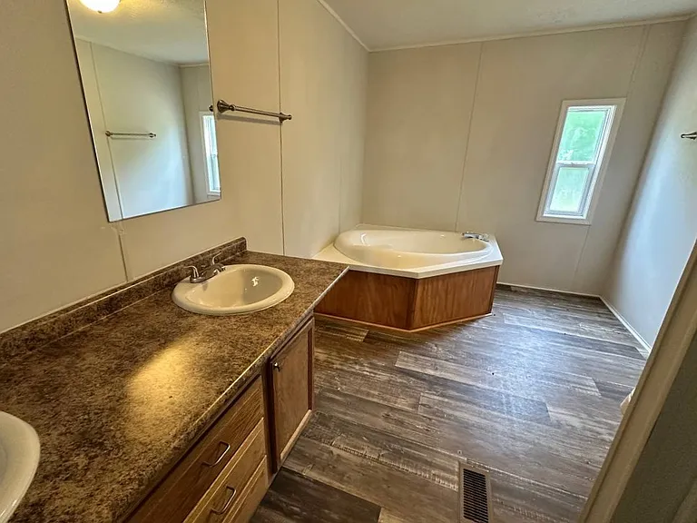 7874 State Highway 395 — Photo 26