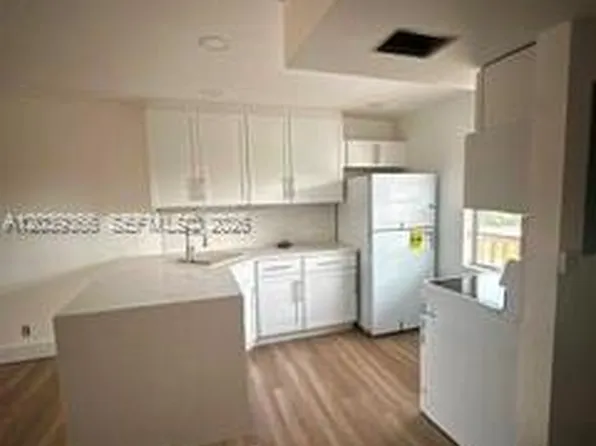 9272 SW 3rd St APT 413, Boca Raton, FL 33428