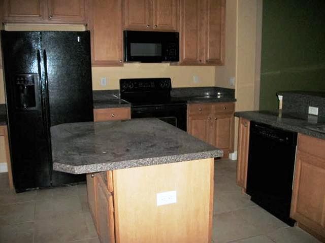 1st image of 8654 Villanova Dr #1002