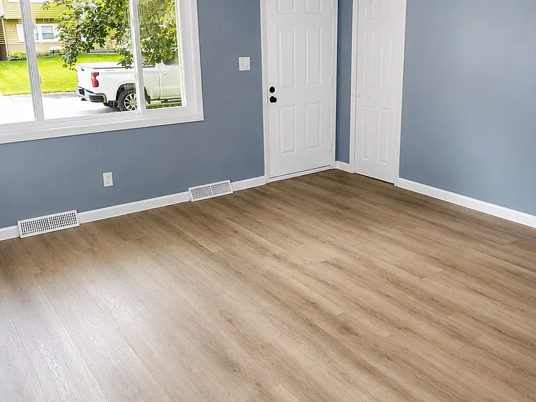 435 Gifford Rd #1 — Photo 8