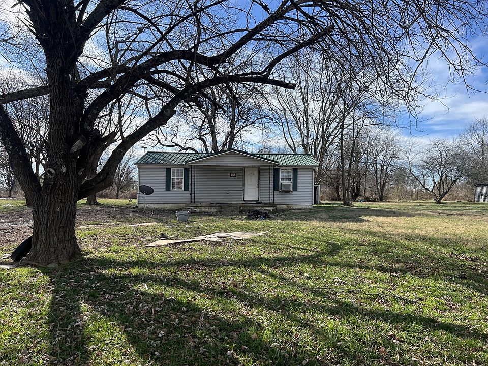 2nd image of 251 Clubbs Rd