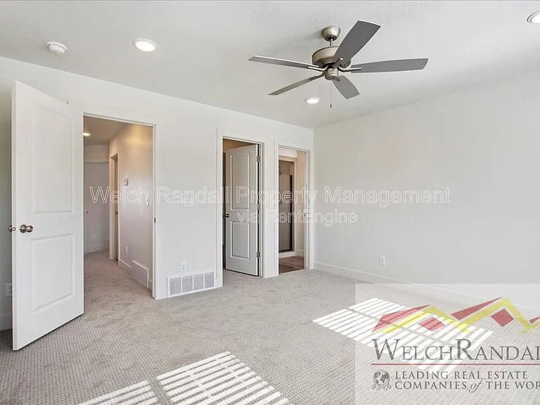 245 W 600 N — Photo 16