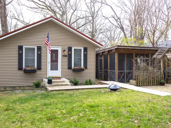 106 S Townsend St, New Buffalo, MI 49117