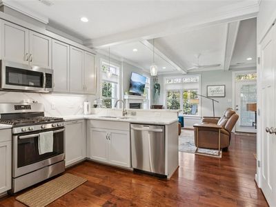 32 Village Park Ln, Poquoson, VA, 23662