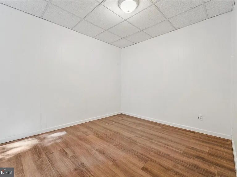 2021 S 22nd St #2 — Photo 16