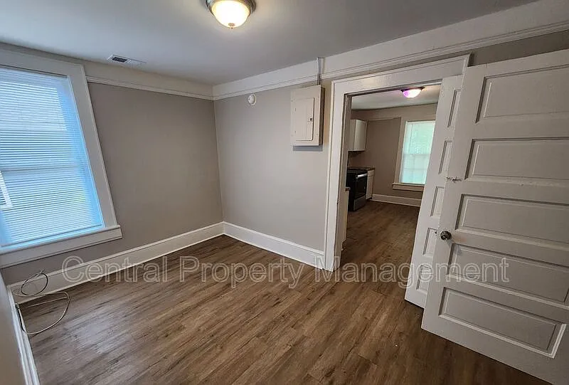 1 bed, 1.0 bath, 762 sqft, $895 — Photo 4