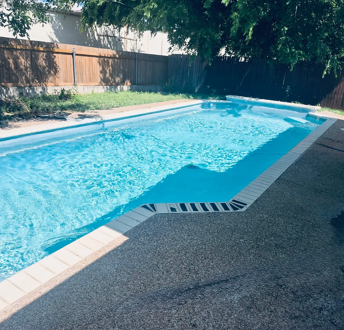1902 Aspen Dr — Photo 3