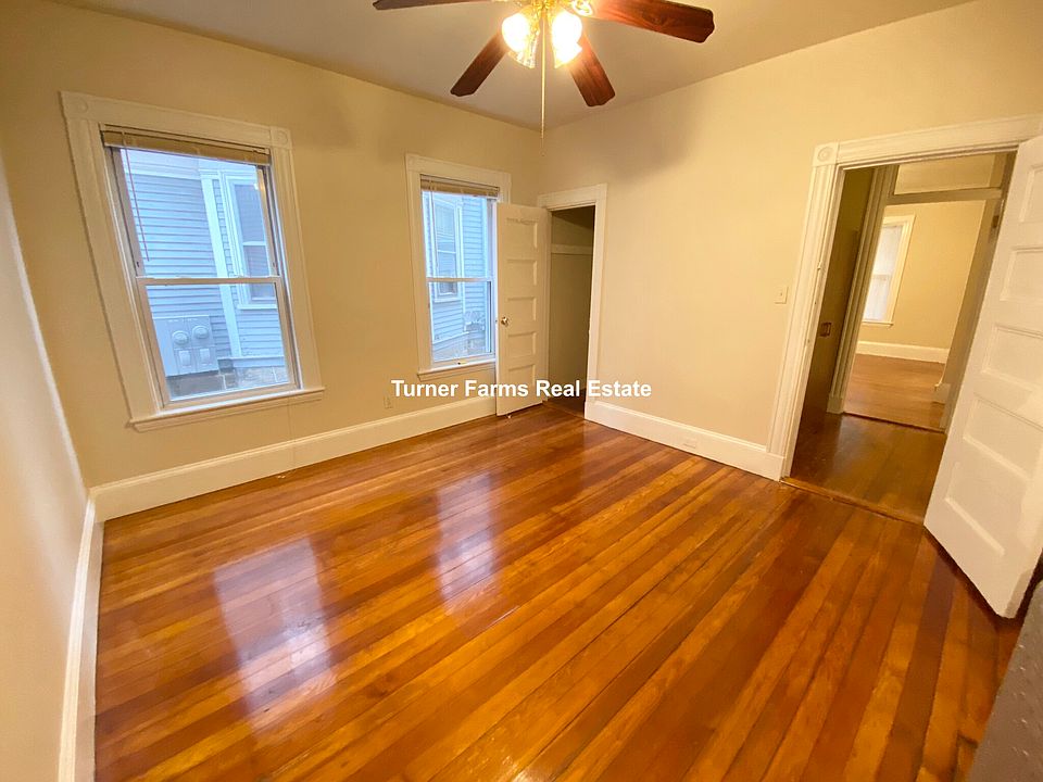 1st image of 89 Hillside St