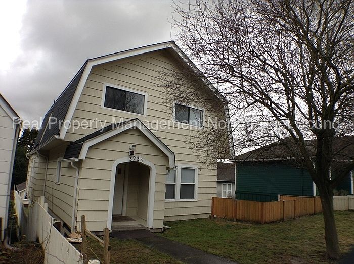 1st image of 3225 Lombard Ave #A