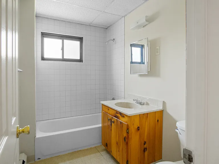 1 & 2 Bedroom - Heat & Hot Water Included - From $1,299 - Save Hundreds Each Season — Photo 18