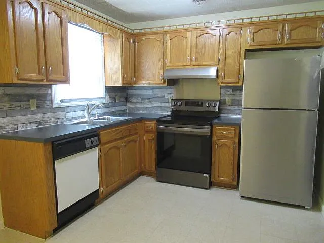 Forest View Rd, Kingsport — Photo 2