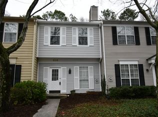 306 Wedgewood Way, Sandy Springs, GA 30350