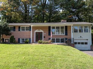 3308 Midland Rd, Fairfax, VA 22031