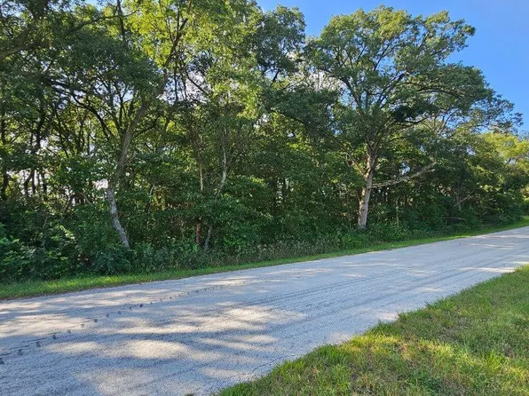 6160 N Meridian Rd, Lake Village, IN 46349