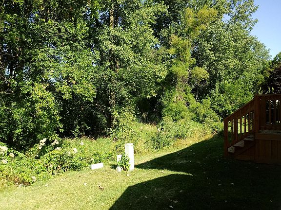 4th image of 226 Parker Lake Dr